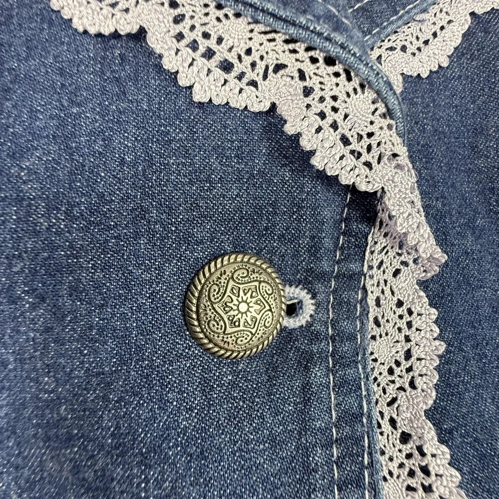 Denim & Co. Blazer Jacket Womens Medium Blue Denim Lace Trim Button Front Boho - Picture 6 of 15